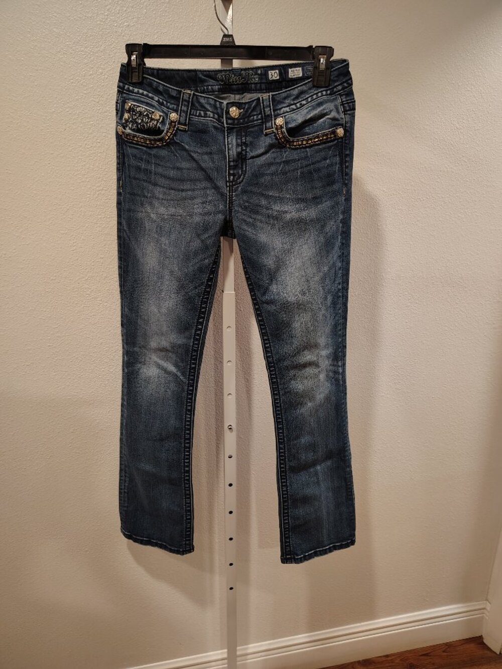 Miss Me Jeans Size 30 Mid-Rise Slim Boot Short Inseam 32 Thick Stitch Stretch - Picture 10 of 11